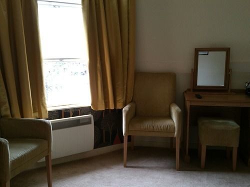 The George 3*